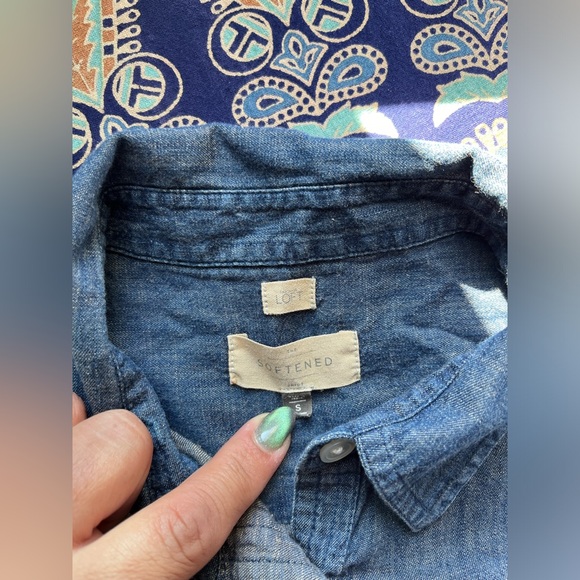The Softened Jean Shirt by Loft Size Small - Picture 5 of 8